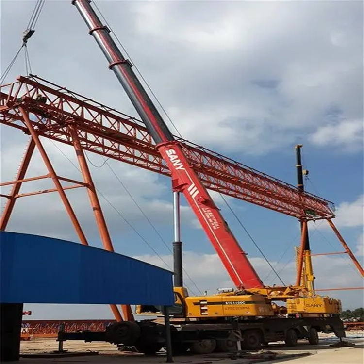 盐边钢结构吊装