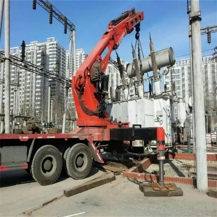 盐边矩形风管吊装